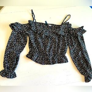 H&M Divided Long Sleeve Off Shoulder Summer Crop Top